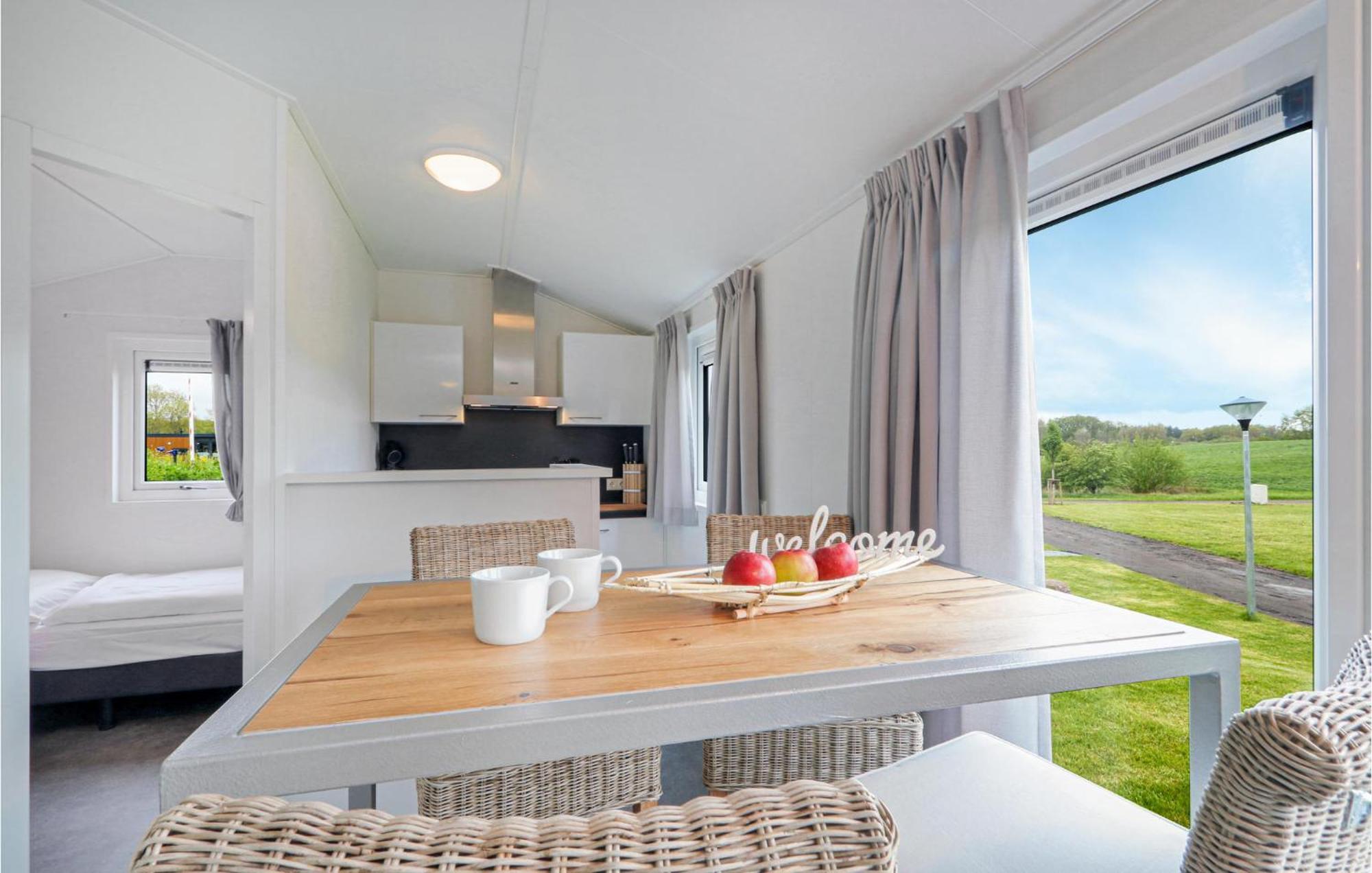 Amazing Home In Suesel With Kitchen Susel Buitenkant foto